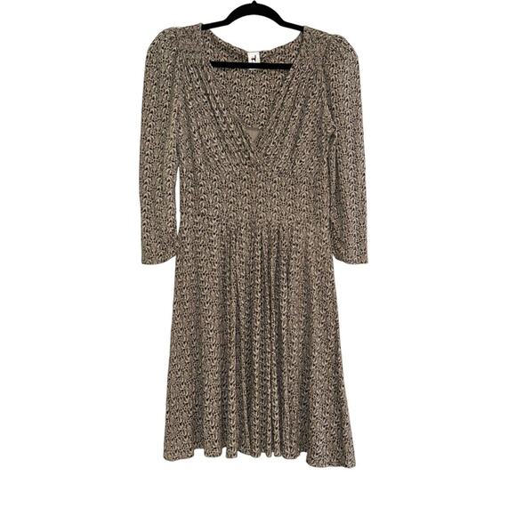 Peruvian Connection 3/4 Sleeve Leaves Print V-Neck Smocked Waist Dress MEDIUM - Picture 1 of 7